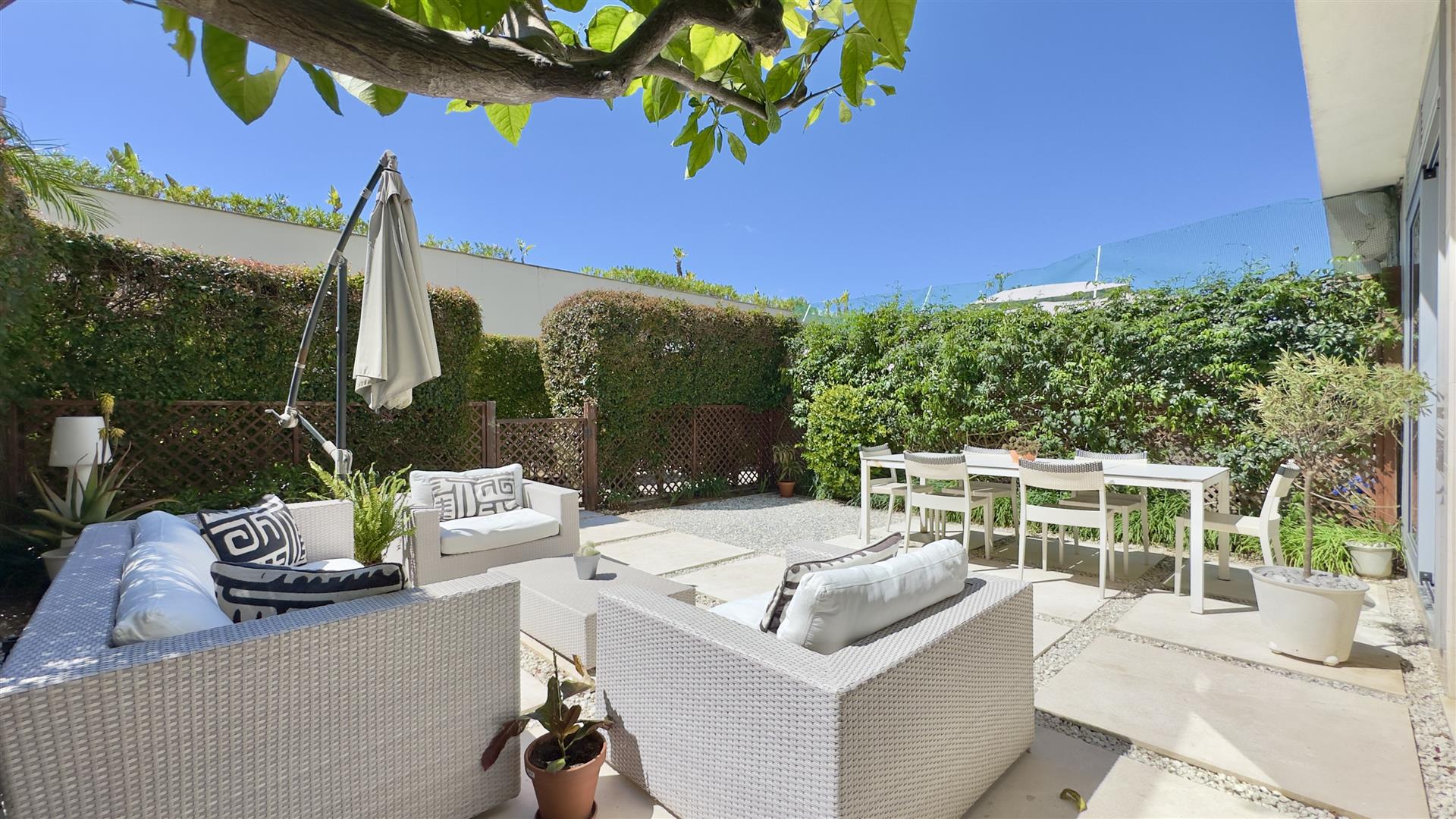 Image of Apartment - 2 Bedrooms - 2 Bathrooms for Sale in Ocean Village-Gibraltar, Image 1